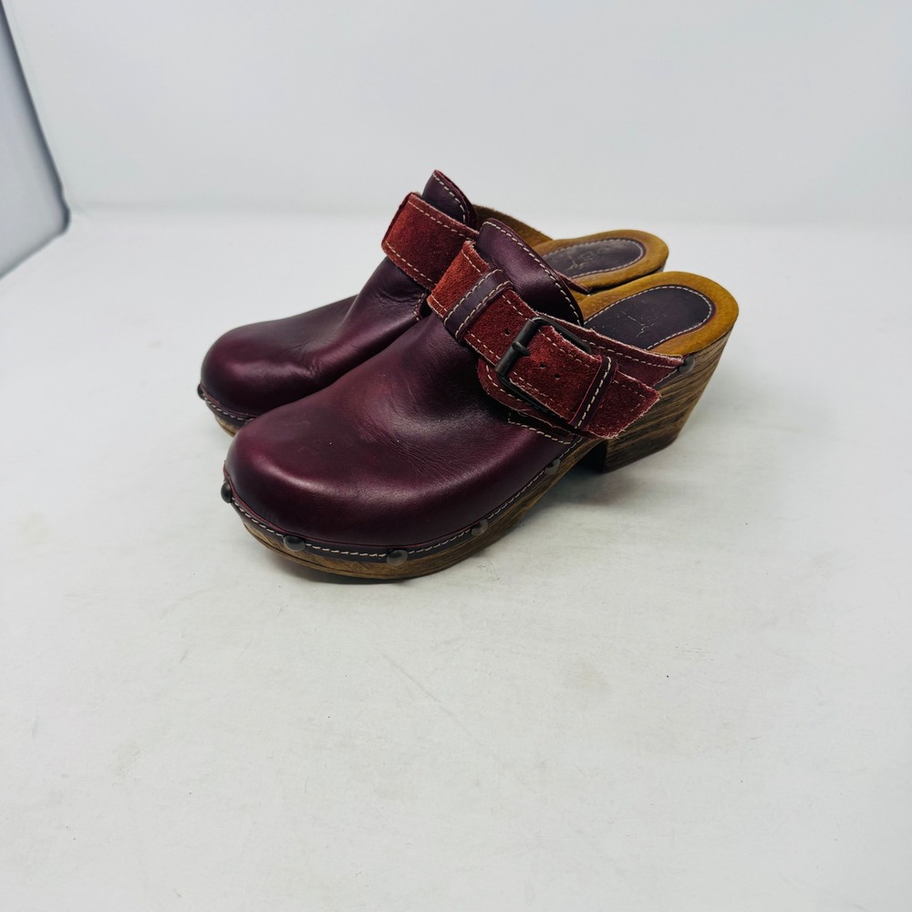 Softt Leather Clogs Burgundy Red Leather Buckle Studded Wood Block Heel Size 8
